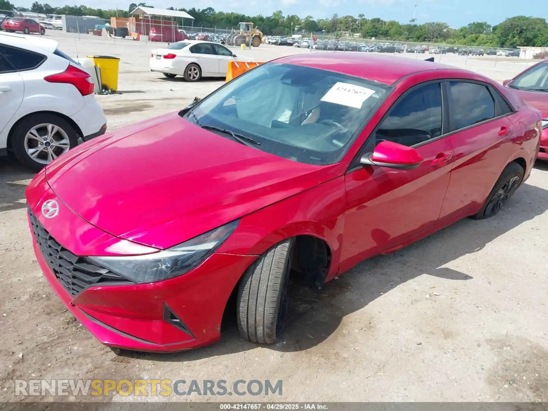 2 Photograph of a damaged car 5NPLS4AG3MH052015 HYUNDAI ELANTRA 2021