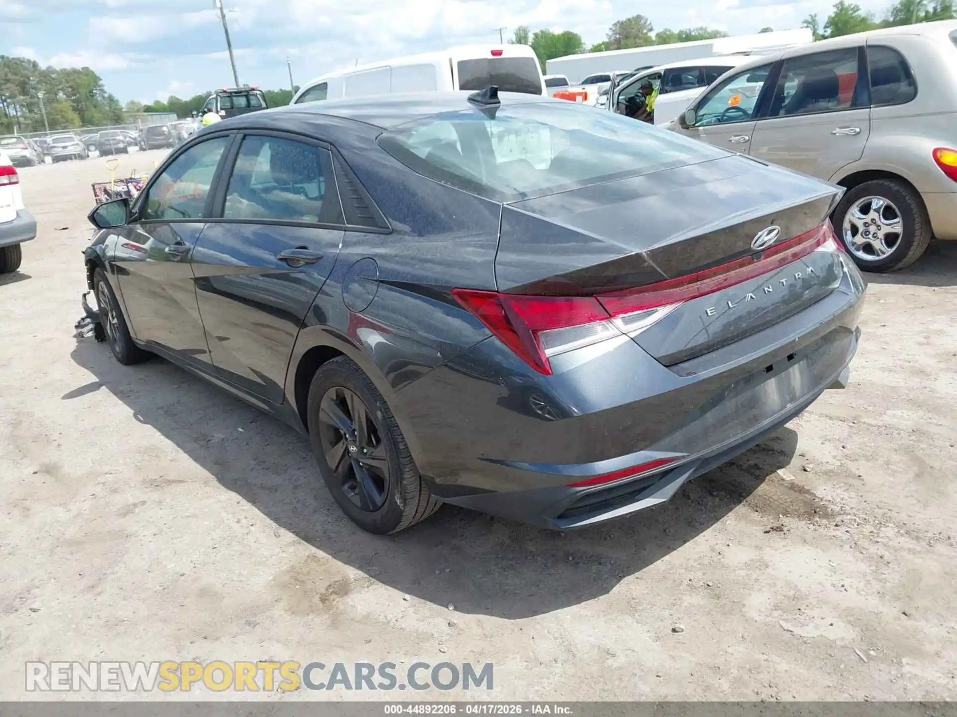 3 Photograph of a damaged car 5NPLS4AG4MH010095 HYUNDAI ELANTRA 2021