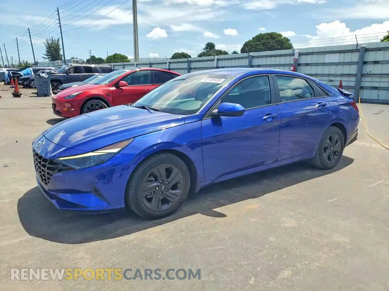 1 Photograph of a damaged car 5NPLS4AG4MH019654 HYUNDAI ELANTRA 2021