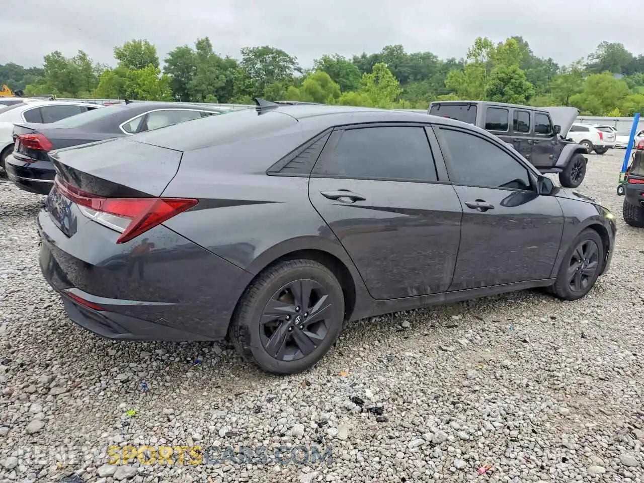 3 Photograph of a damaged car 5NPLS4AG4MH022098 HYUNDAI ELANTRA 2021