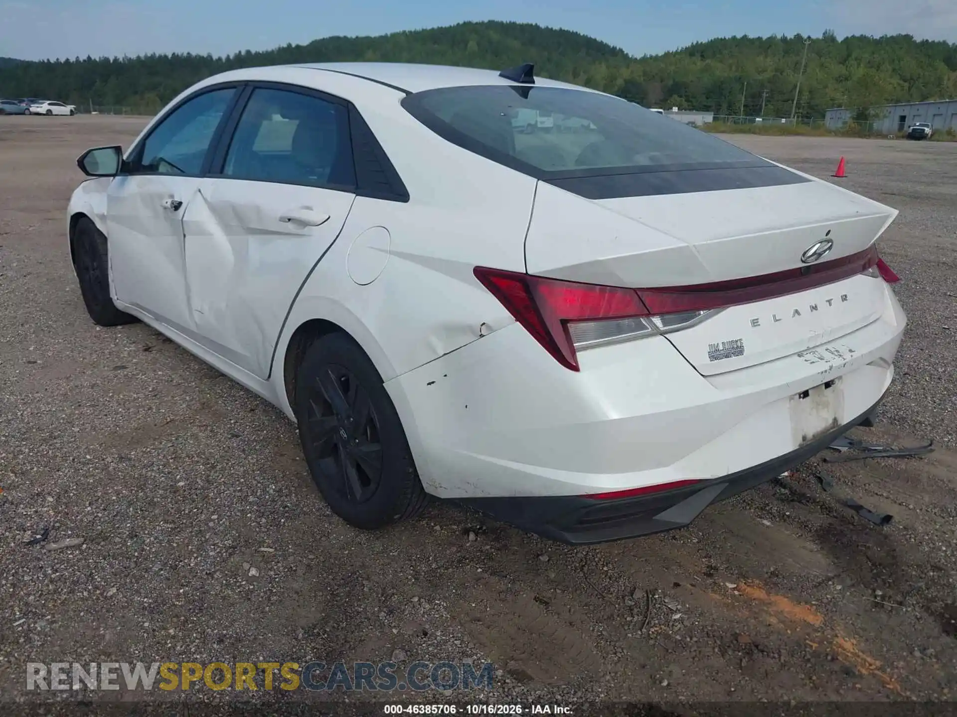 3 Photograph of a damaged car 5NPLS4AG4MH028421 HYUNDAI ELANTRA 2021