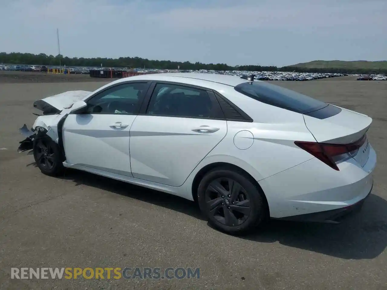 2 Photograph of a damaged car 5NPLS4AG5MH005522 HYUNDAI ELANTRA 2021