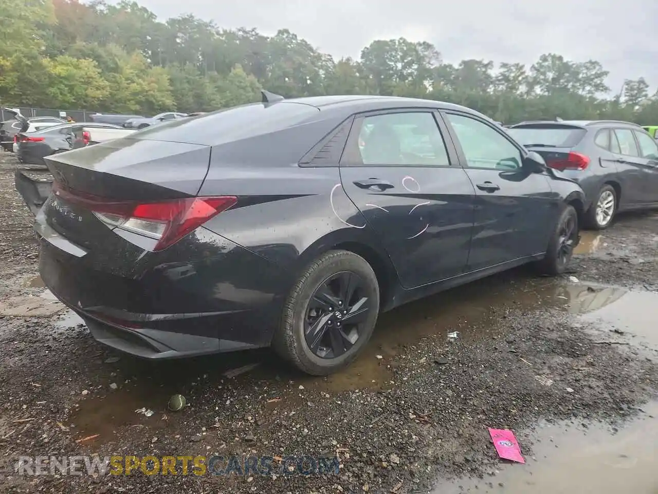 3 Photograph of a damaged car 5NPLS4AG5MH006122 HYUNDAI ELANTRA 2021