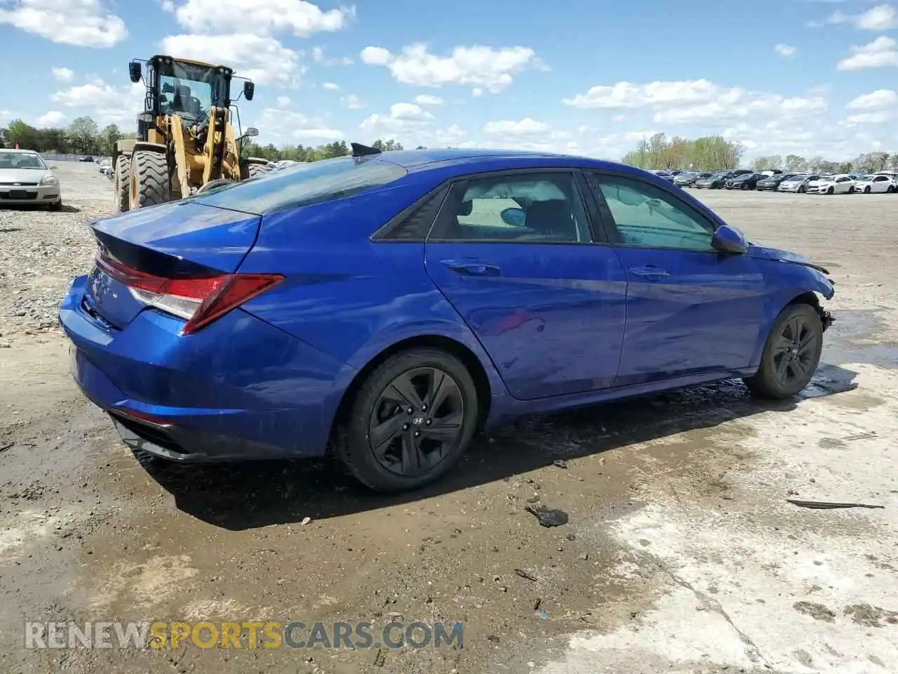 3 Photograph of a damaged car 5NPLS4AG7MH009068 HYUNDAI ELANTRA 2021