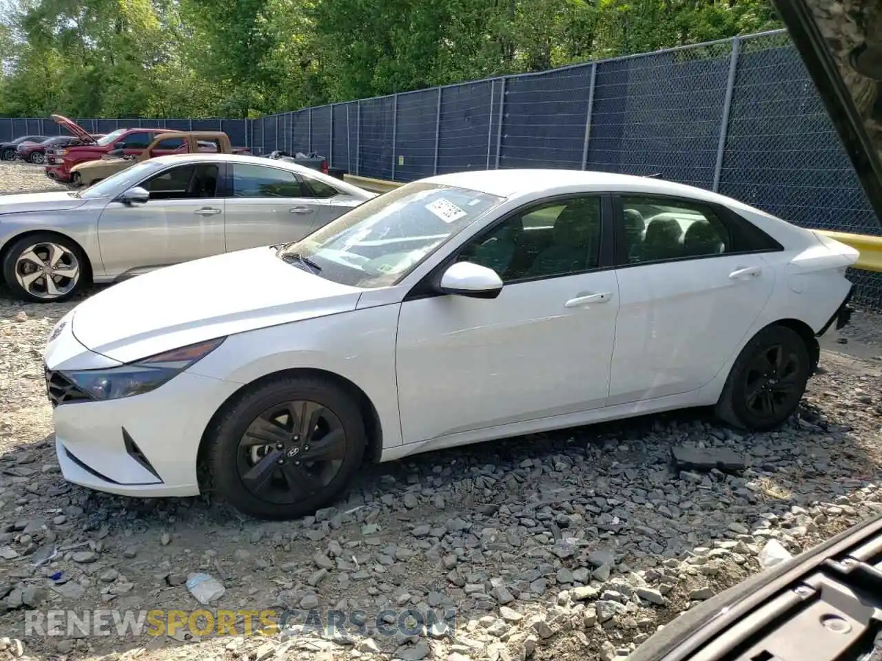 1 Photograph of a damaged car 5NPLS4AG7MH017297 HYUNDAI ELANTRA 2021