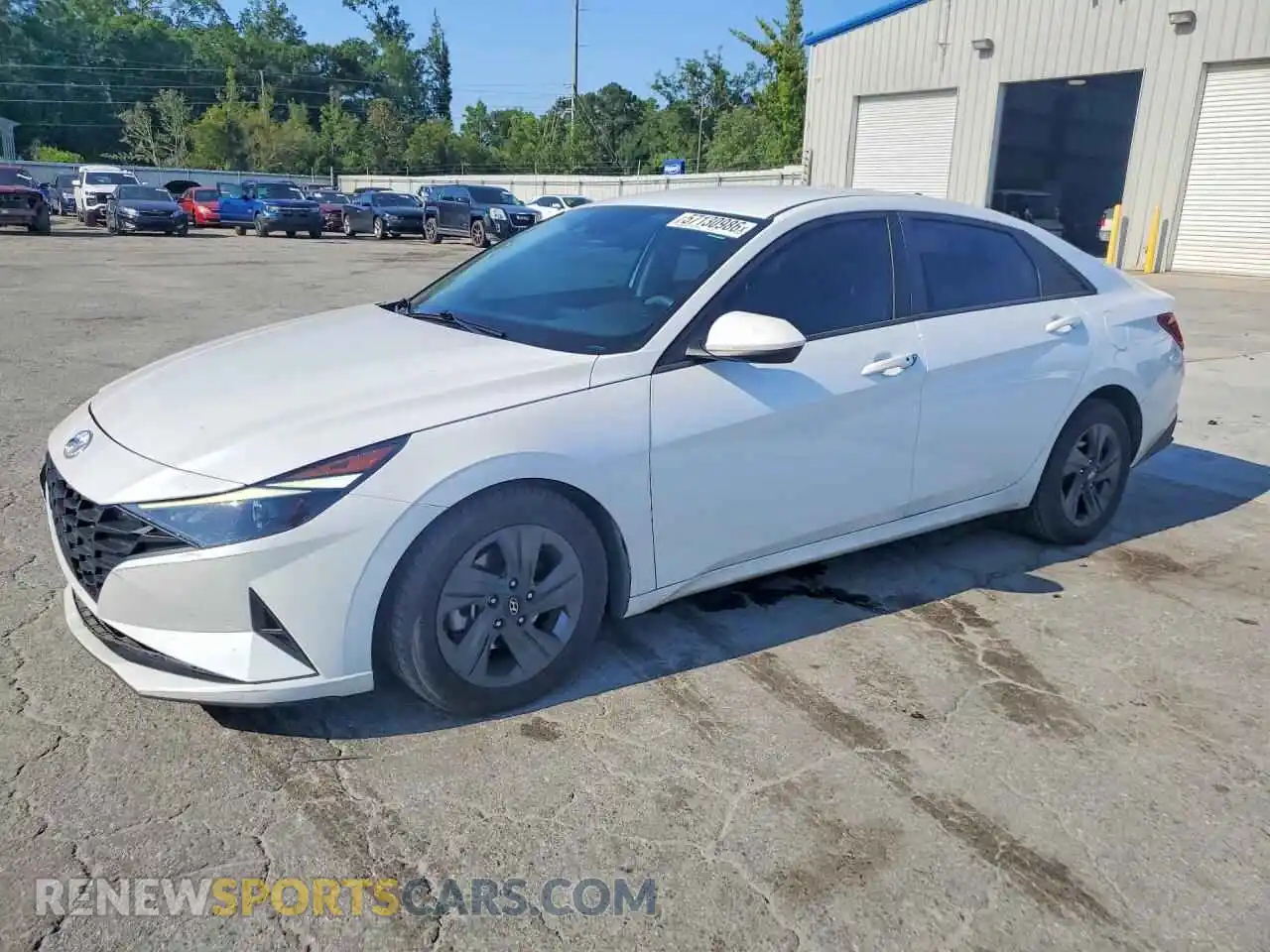 1 Photograph of a damaged car 5NPLS4AG7MH042720 HYUNDAI ELANTRA 2021