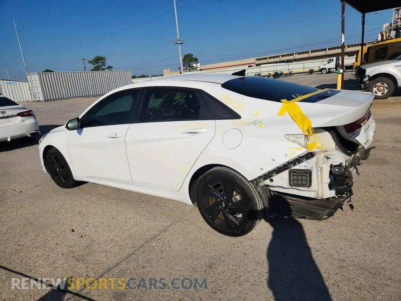 2 Photograph of a damaged car 5NPLS4AG9MH004194 HYUNDAI ELANTRA 2021