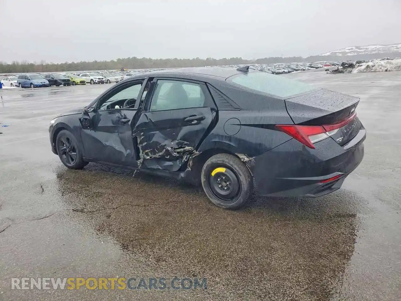 2 Photograph of a damaged car 5NPLS4AGXMH008898 HYUNDAI ELANTRA 2021
