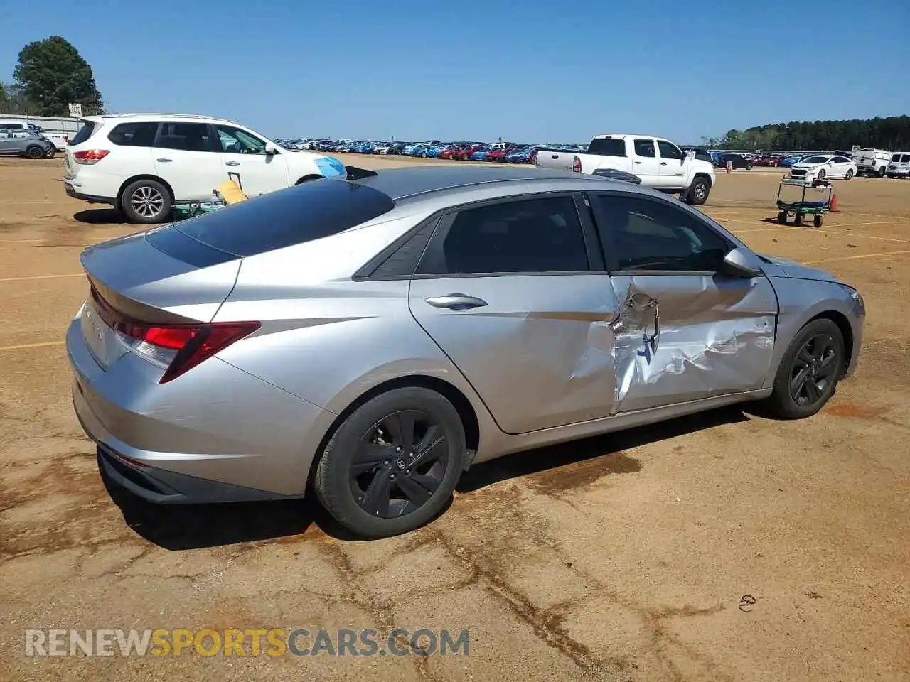 3 Photograph of a damaged car 5NPLS4AGXMH032988 HYUNDAI ELANTRA 2021