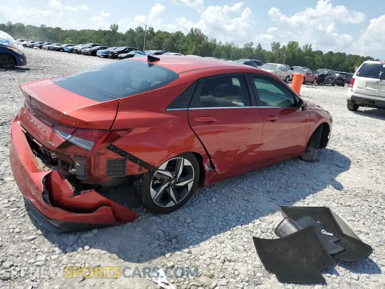 3 Photograph of a damaged car KMHLP4AG9MU073003 HYUNDAI ELANTRA 2021