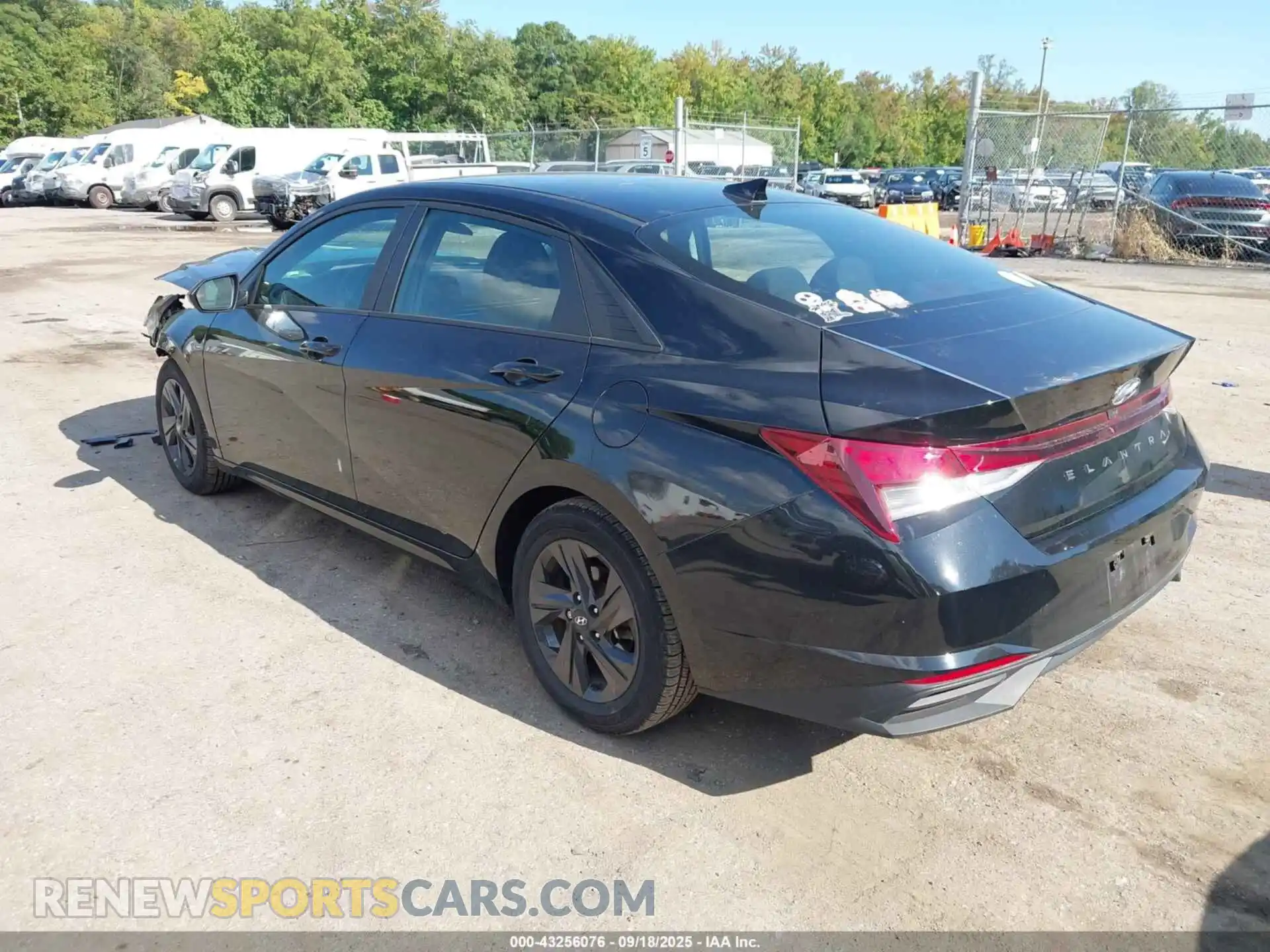 3 Photograph of a damaged car KMHLS4AG0MU095616 HYUNDAI ELANTRA 2021