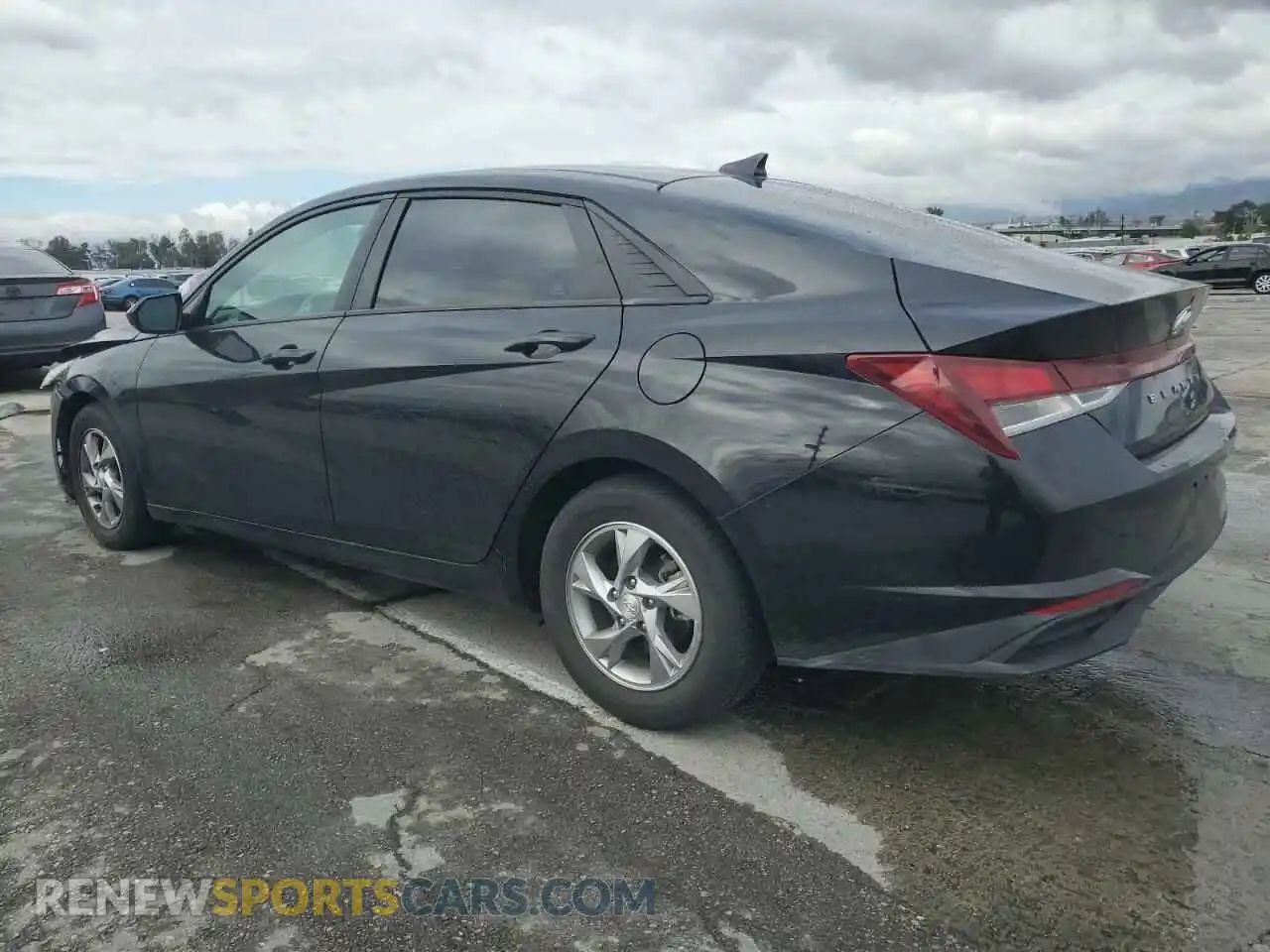 2 Photograph of a damaged car 5NPLL4AG1NH057633 HYUNDAI ELANTRA 2022