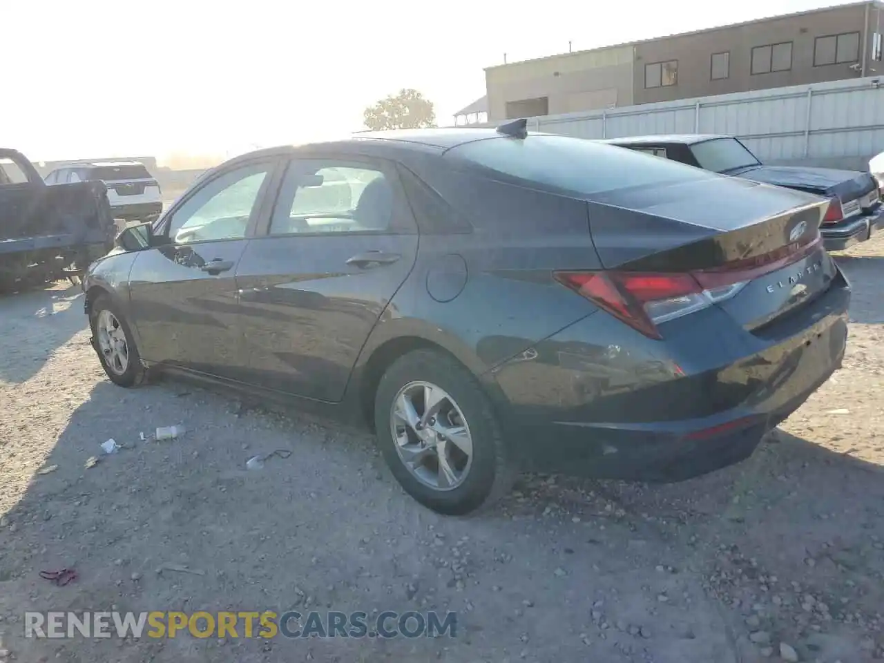 2 Photograph of a damaged car 5NPLL4AG4NH073678 HYUNDAI ELANTRA 2022