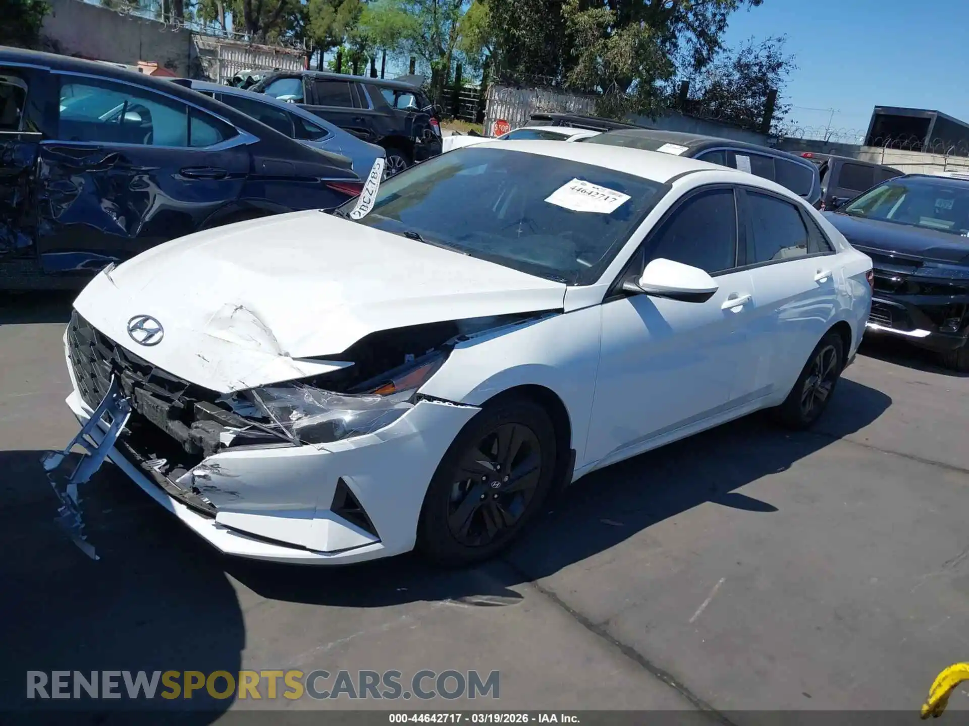 2 fotografías del automóvil dañado 5NPLS4AG7NH080112 HYUNDAI ELANTRA 2022