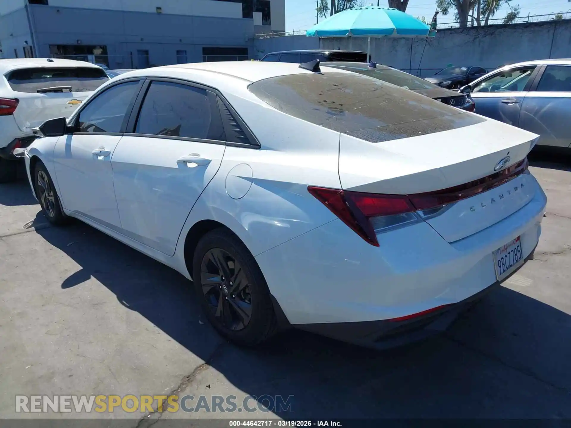 3 fotografías del automóvil dañado 5NPLS4AG7NH080112 HYUNDAI ELANTRA 2022