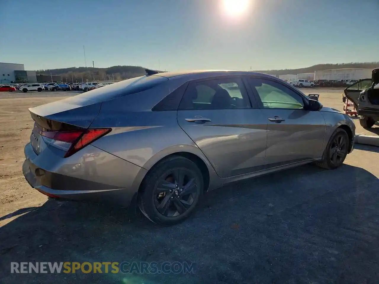 3 Photograph of a damaged car KMHLM4AG8NU321123 HYUNDAI ELANTRA 2022