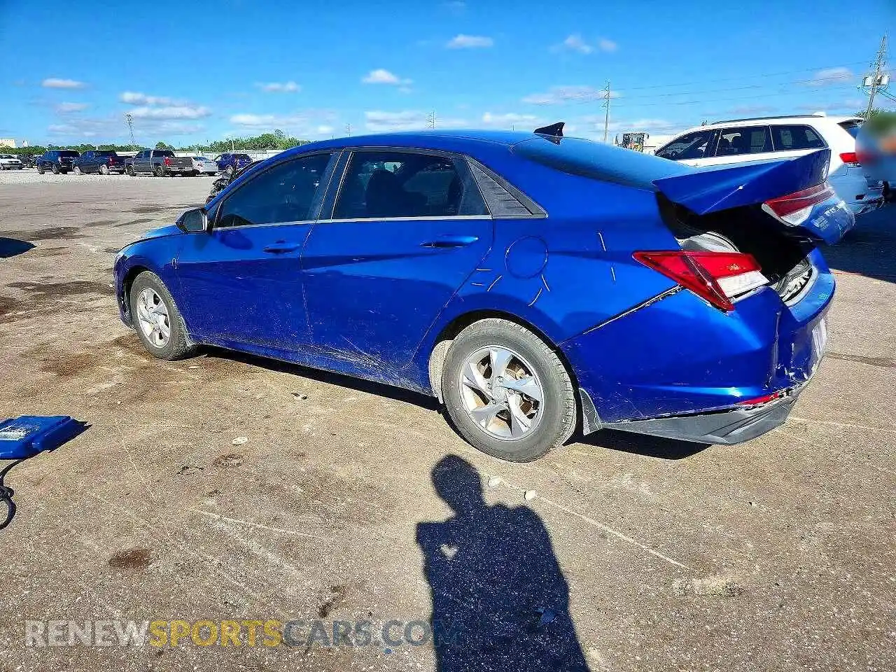 2 Photograph of a damaged car 5NPLL4AG2PH095133 HYUNDAI ELANTRA 2023