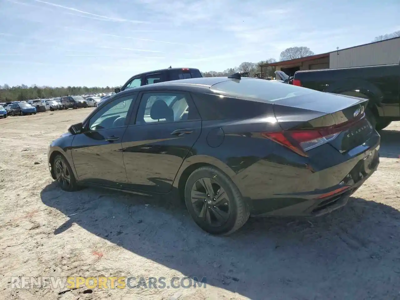 2 fotografías del automóvil dañado 5NPLM4AG3PH101891 HYUNDAI ELANTRA 2023