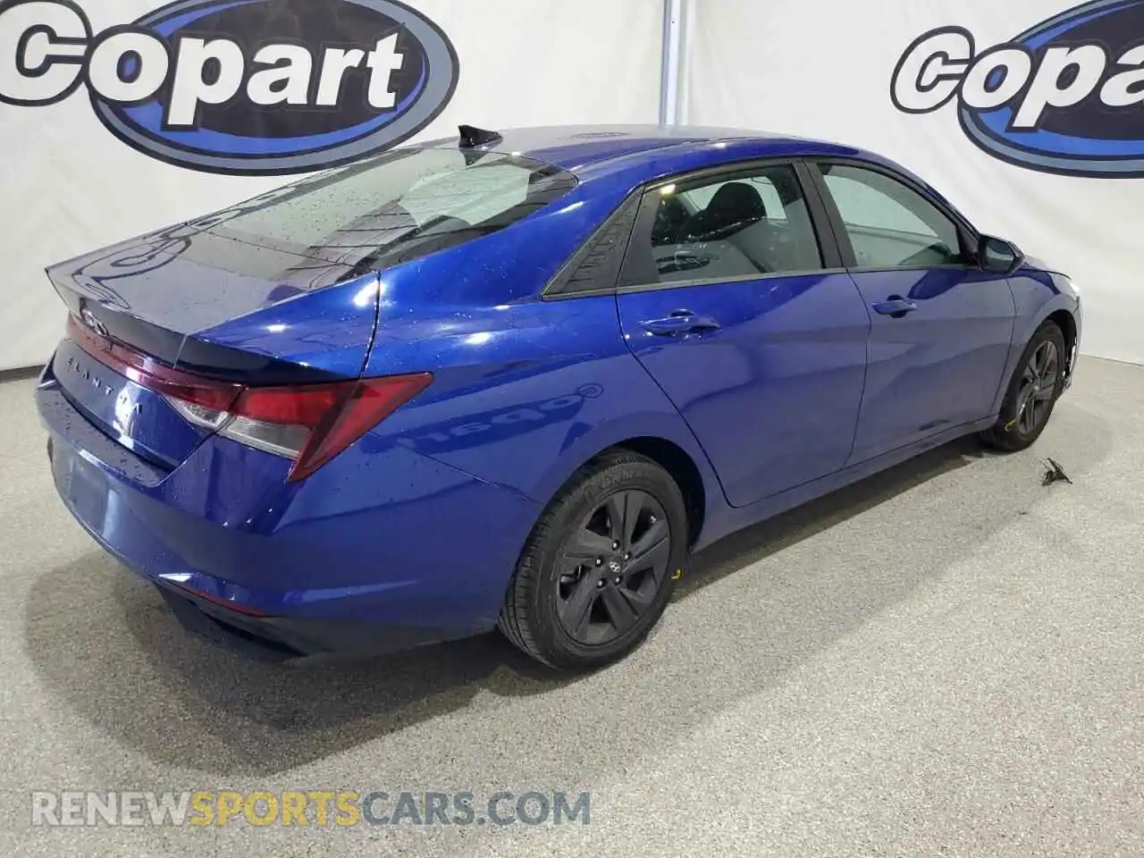 3 Фотография поврежденного автомобиля 5NPLM4AG9PH104293 HYUNDAI ELANTRA 2023