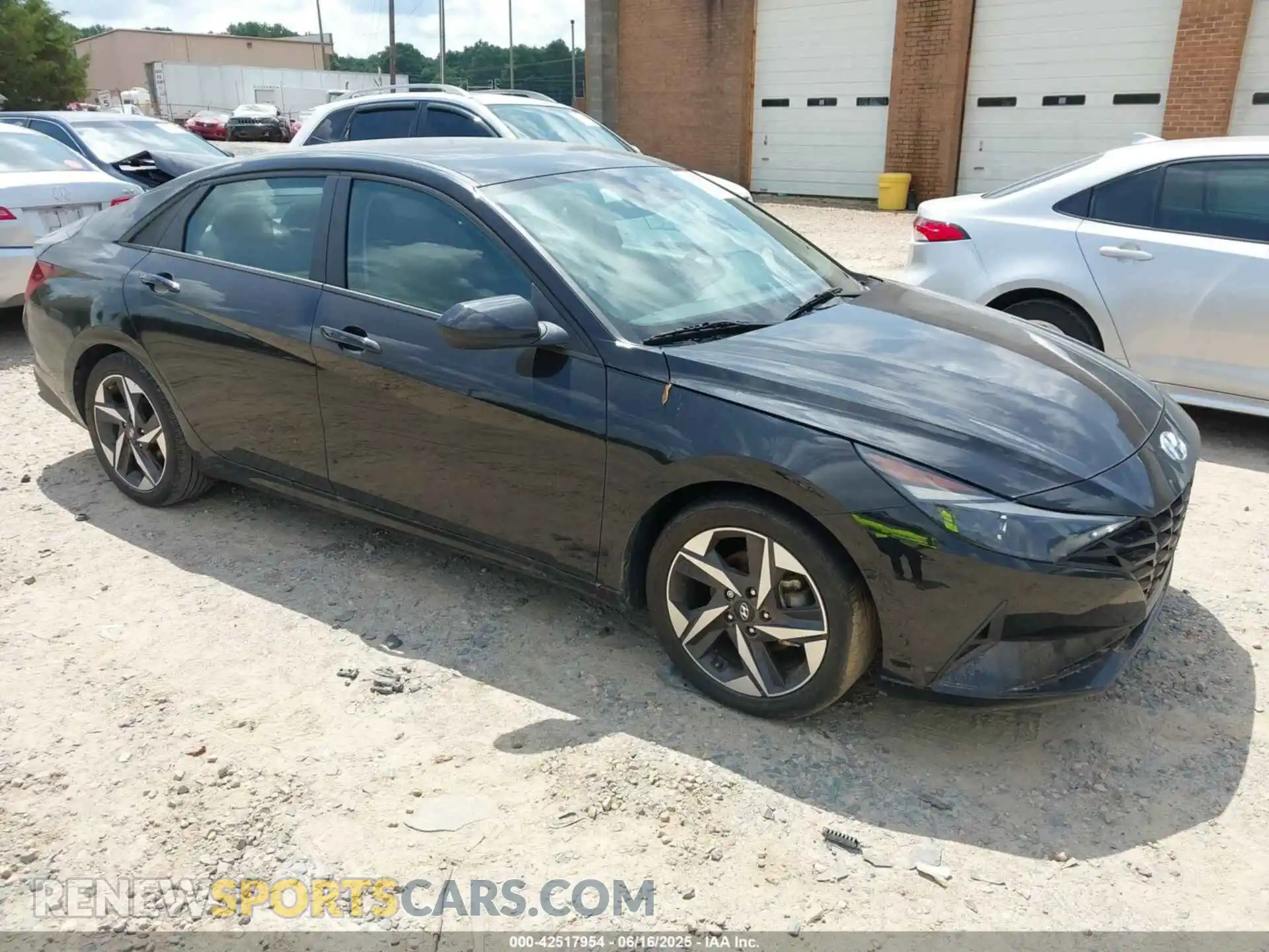 1 Фотография поврежденного автомобиля 5NPLS4AG9PH113937 HYUNDAI ELANTRA 2023
