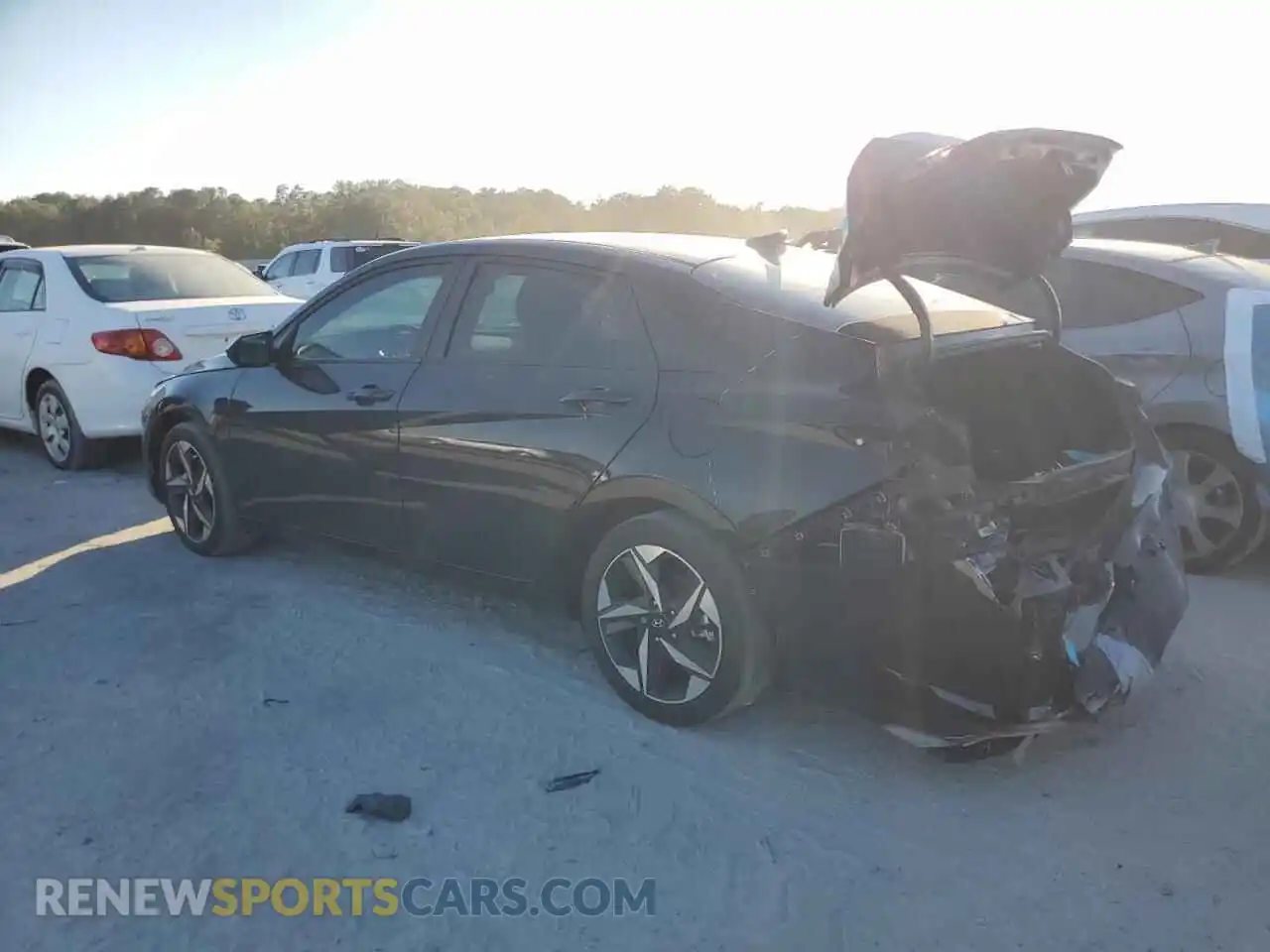 2 Photograph of a damaged car KMHLS4AG3PU612363 HYUNDAI ELANTRA 2023