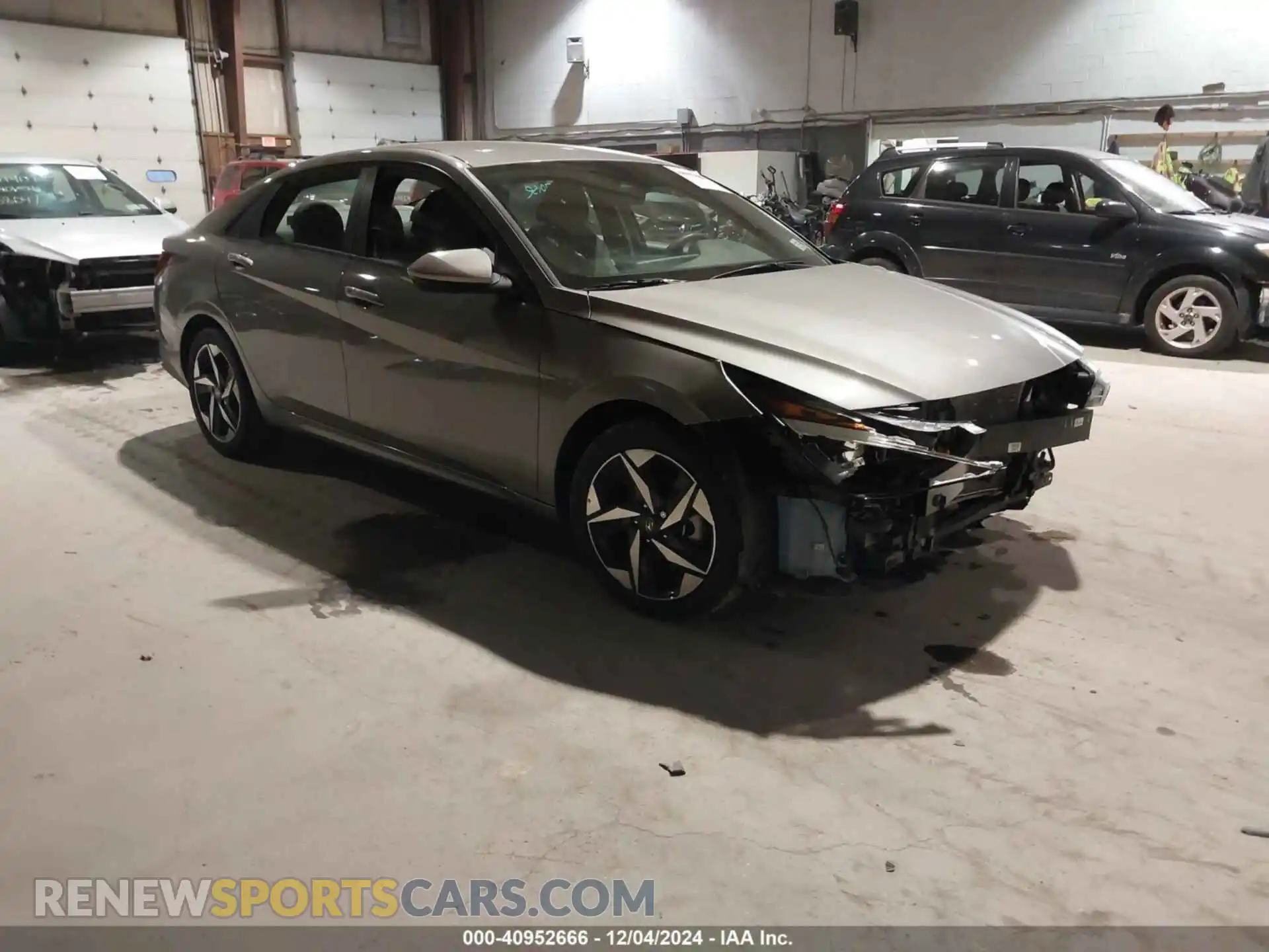 1 Photograph of a damaged car KMHLS4AG6PU582873 HYUNDAI ELANTRA 2023