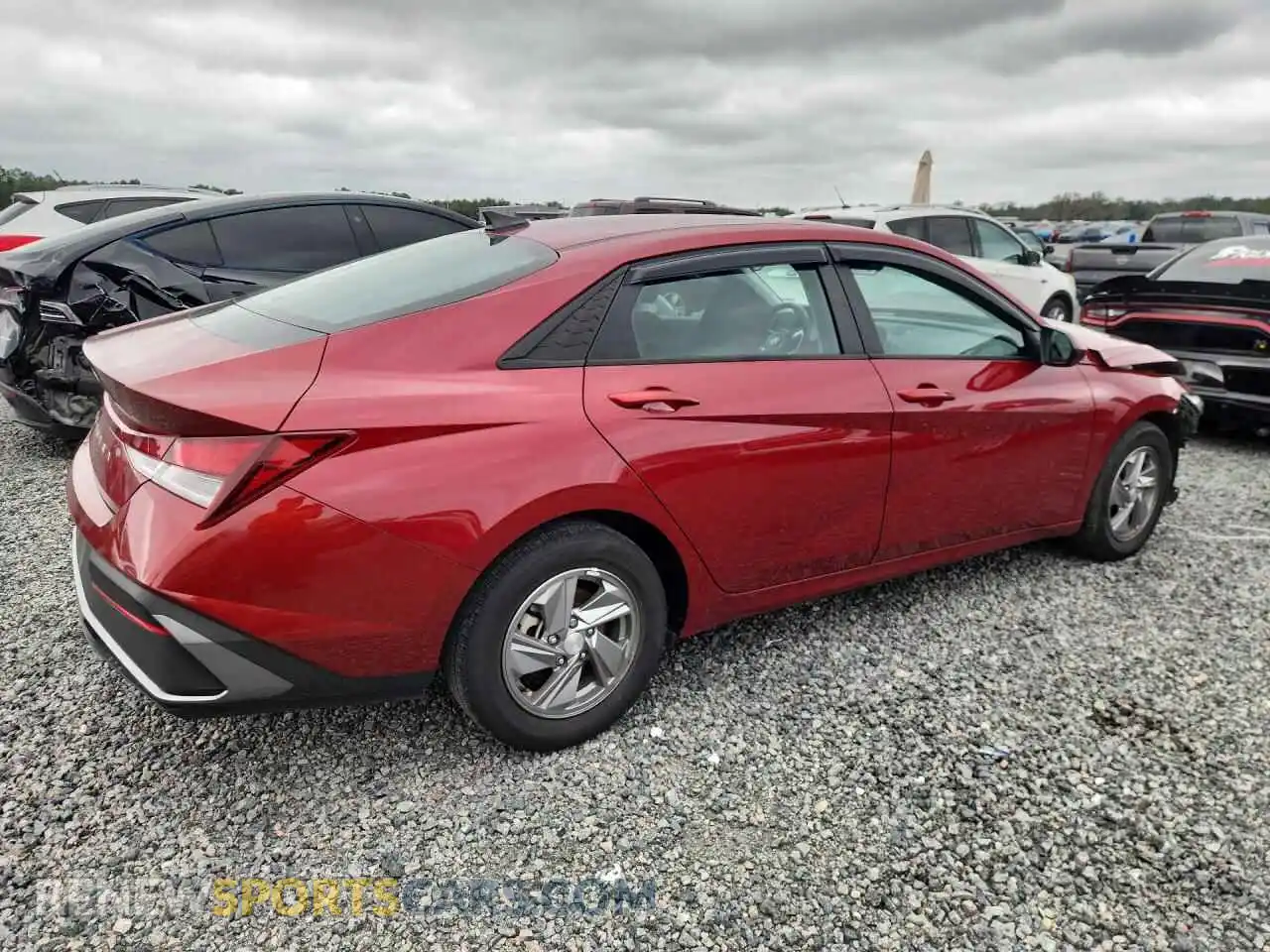 3 Photograph of a damaged car KMHLL4DG7RU801772 HYUNDAI ELANTRA 2024
