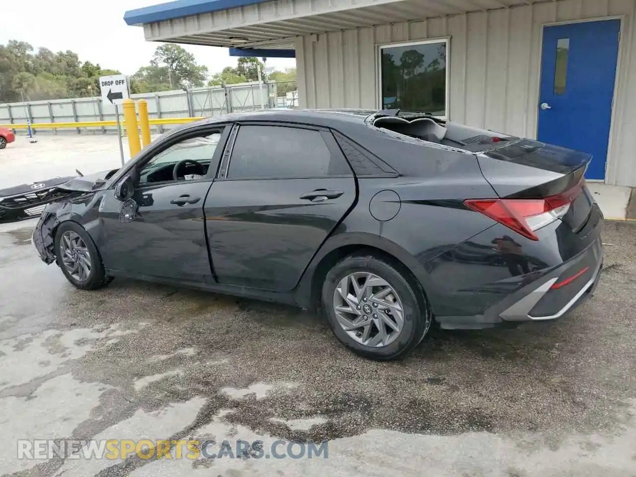 2 Фотография поврежденного автомобиля KMHLM4DGXRU703834 HYUNDAI ELANTRA 2024