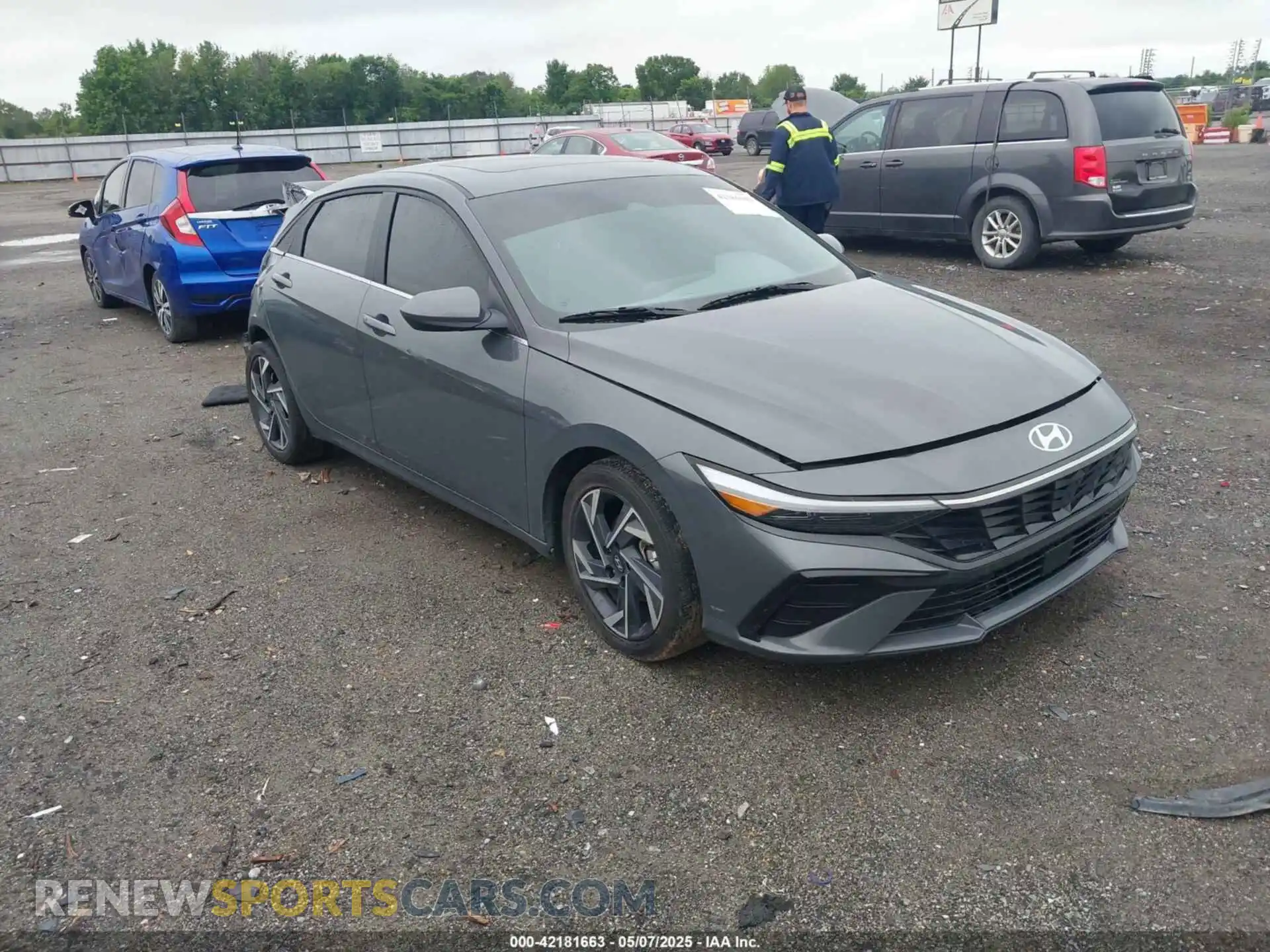 1 Photograph of a damaged car KMHLS4DG7RU822284 HYUNDAI ELANTRA 2024
