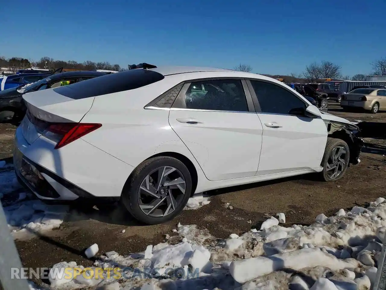 3 Photograph of a damaged car KMHLS4DG1SU858896 HYUNDAI ELANTRA 2025