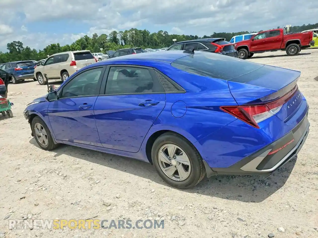 2 Photograph of a damaged car KMHLL4DG7TU148917 HYUNDAI ELANTRA 2026