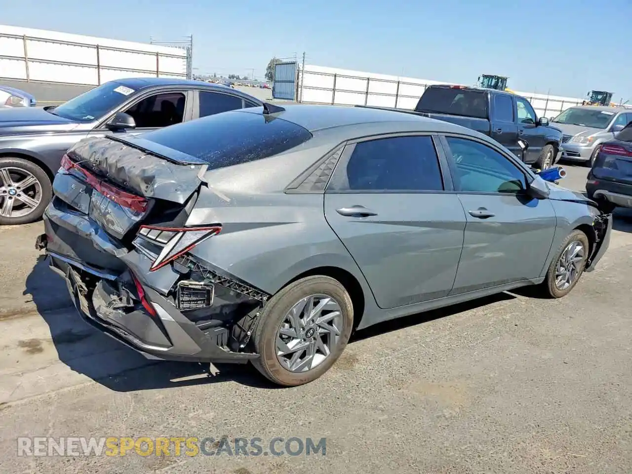 3 Photograph of a damaged car KMHLM4DJXTU187008 HYUNDAI ELANTRA 2026