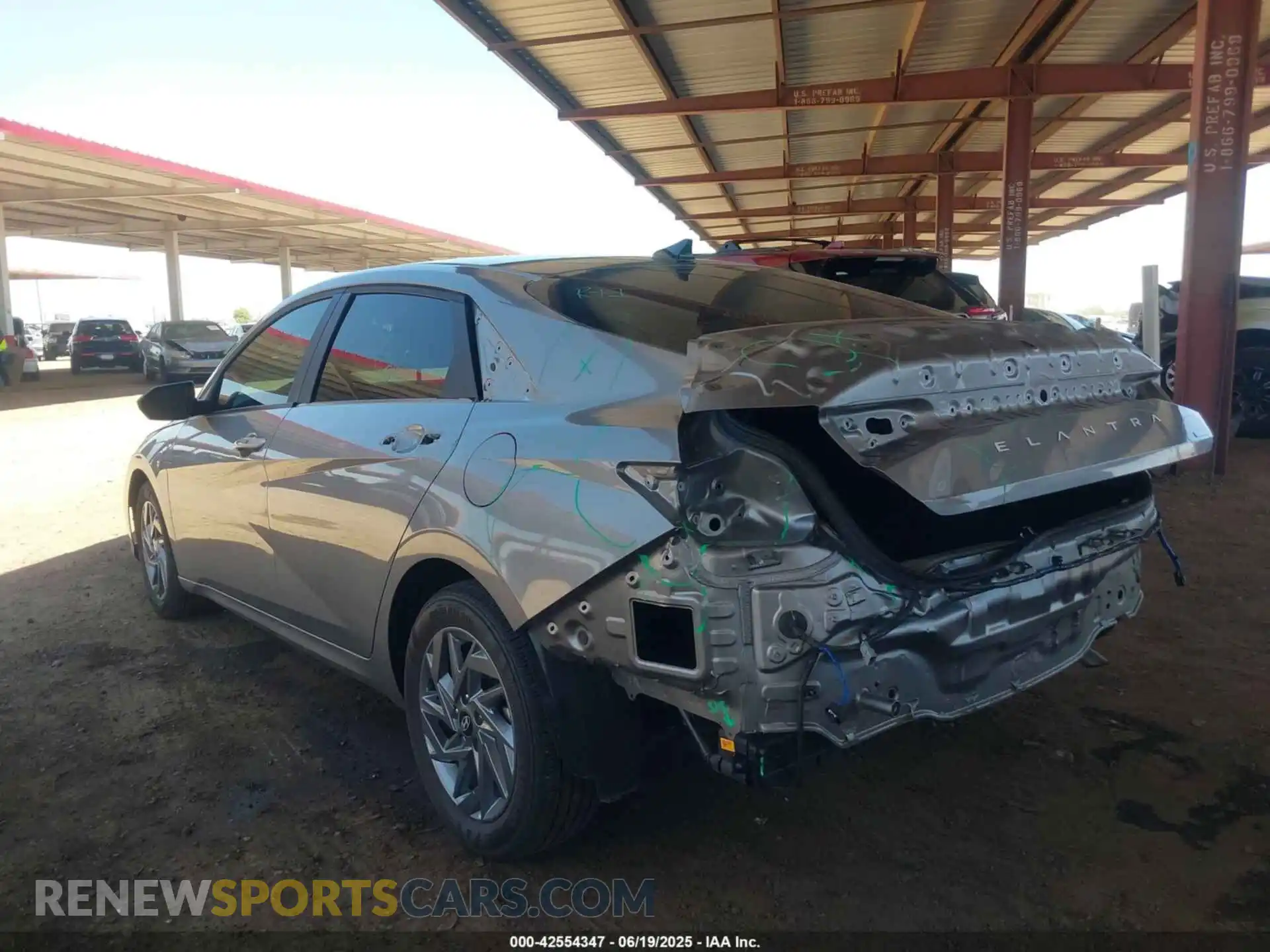 3 Photograph of a damaged car KMHLM4DJ9RU119615 HYUNDAI ELANTRA HYBRID 2024