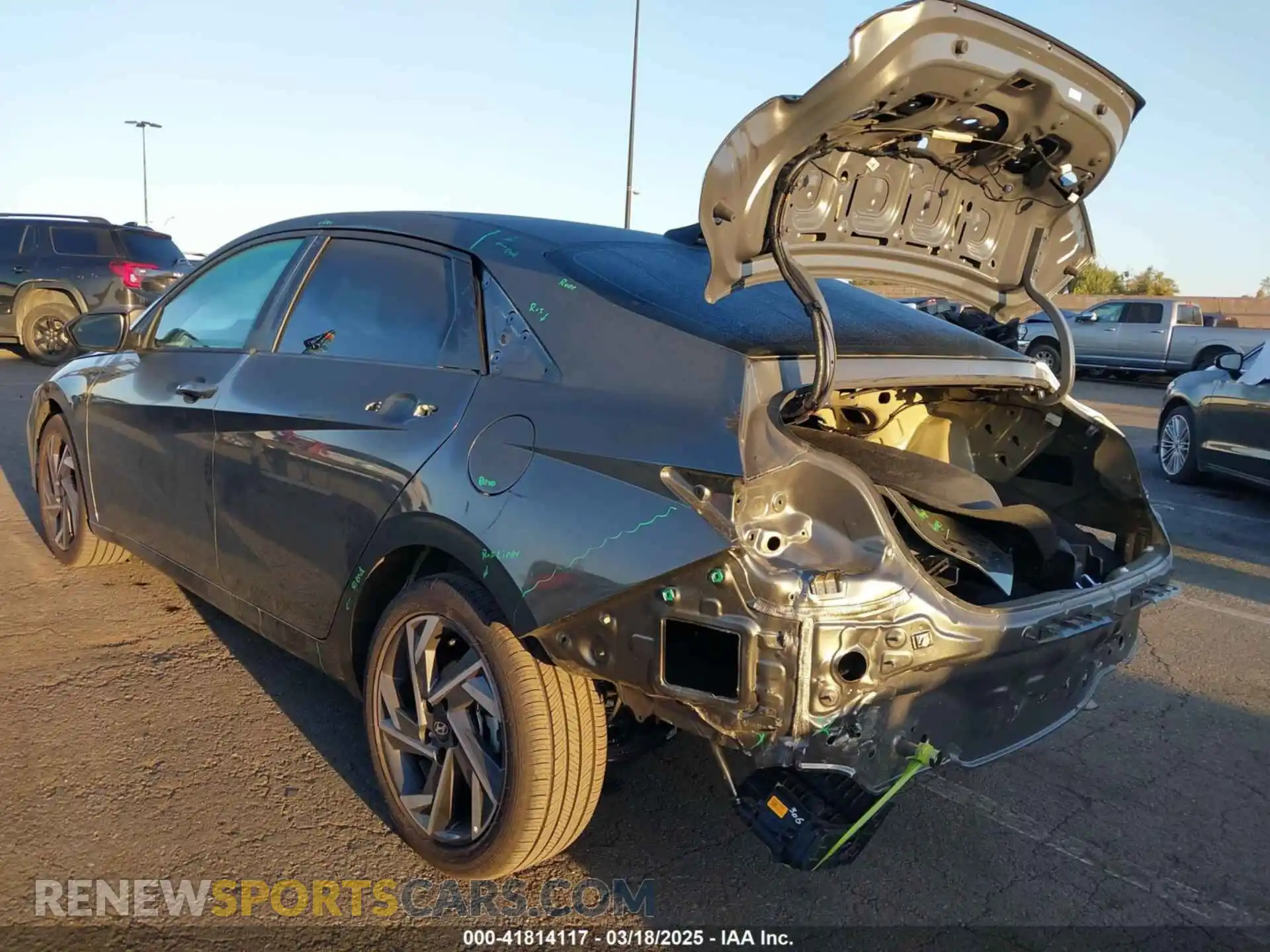 3 Photograph of a damaged car KMHLM4DJ9SU131219 HYUNDAI ELANTRA HYBRID 2025