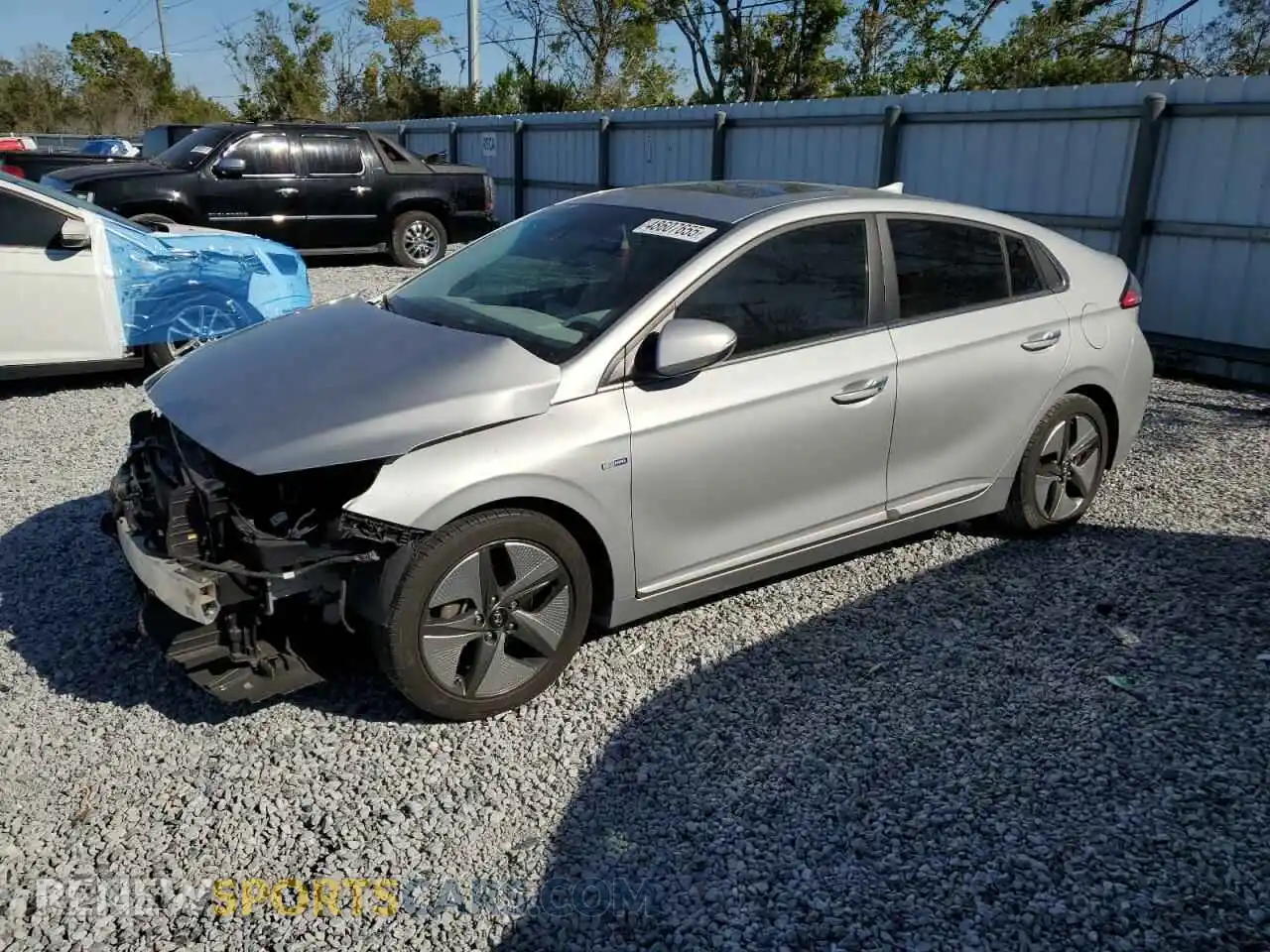1 Photograph of a damaged car KMHC05LC4LU201232 HYUNDAI IONIQ 2020