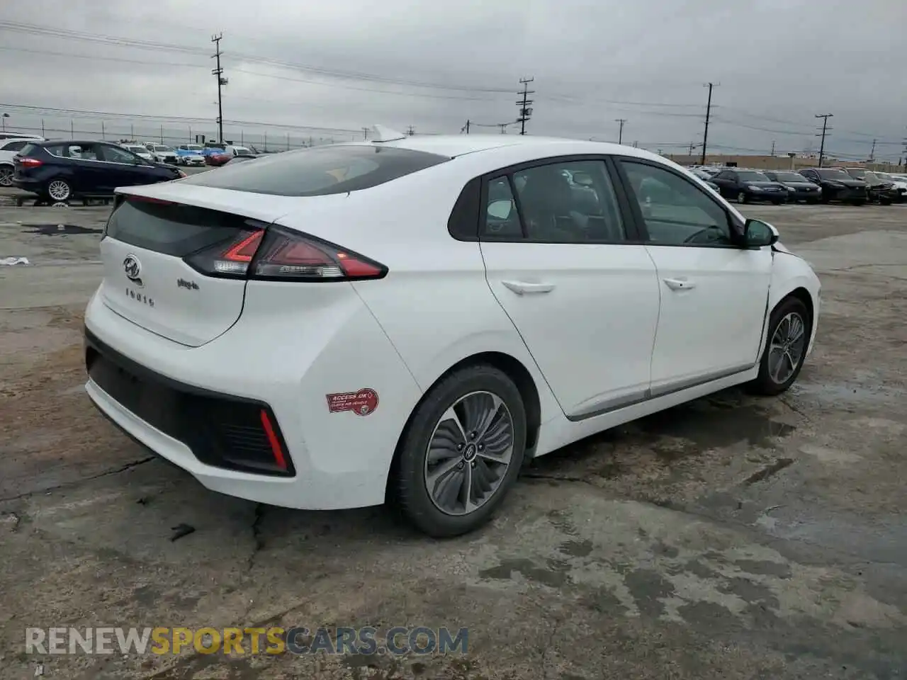 3 Photograph of a damaged car KMHC65LD2LU214181 HYUNDAI IONIQ 2020