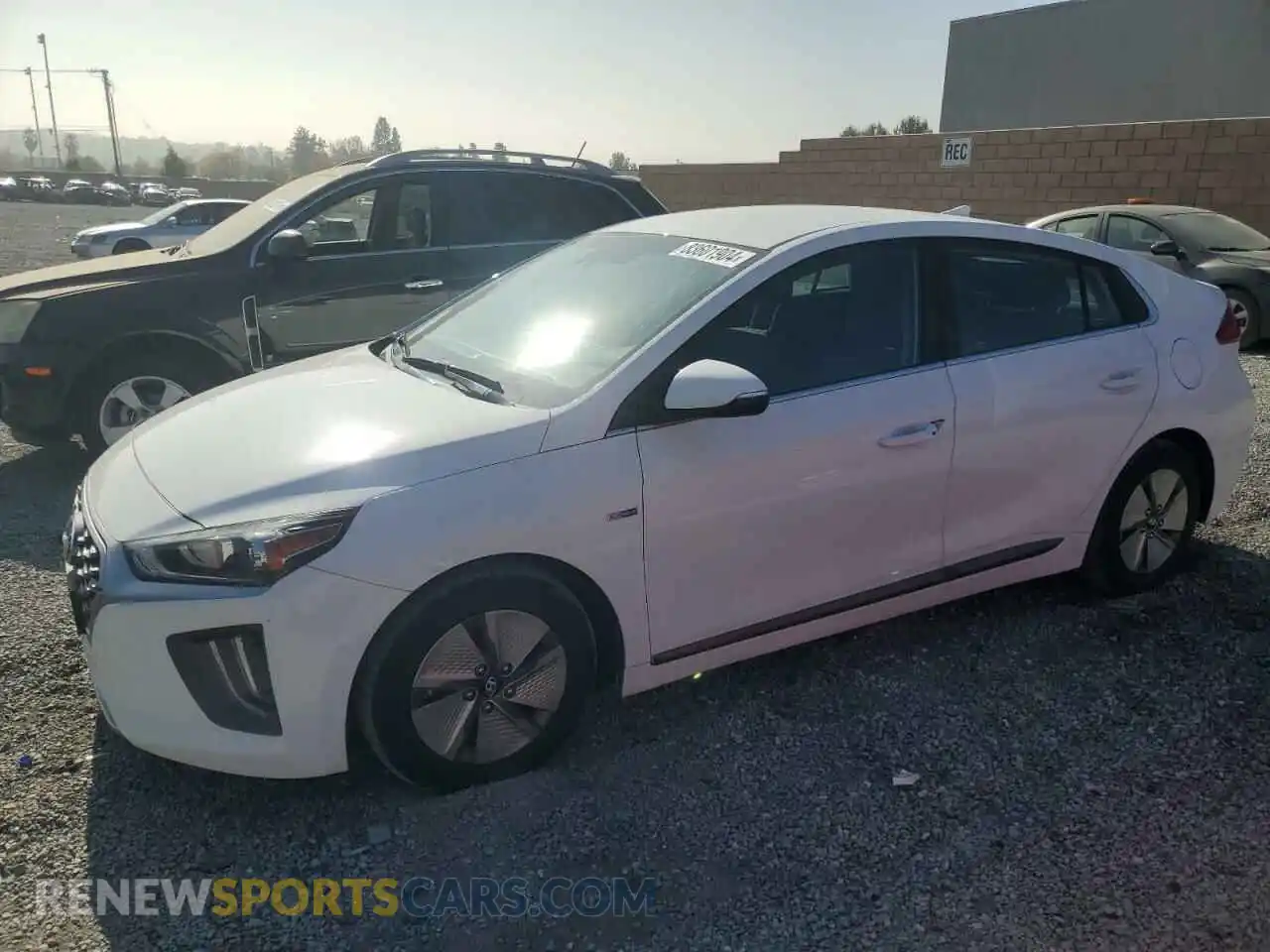 1 Photograph of a damaged car KMHC75LC2LU188945 HYUNDAI IONIQ 2020