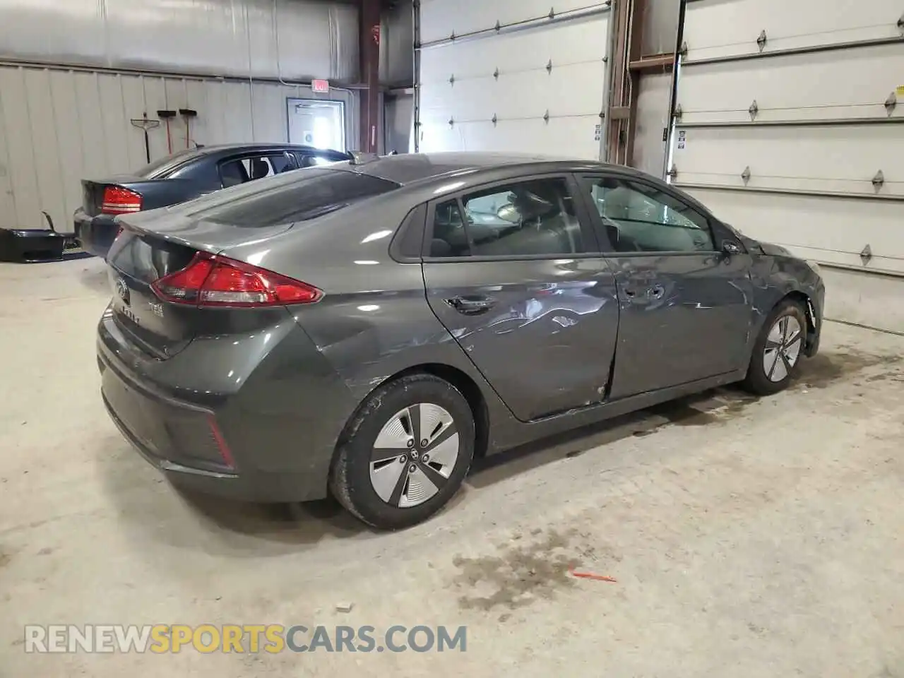 3 Photograph of a damaged car KMHC65LC6MU251663 HYUNDAI IONIQ 2021
