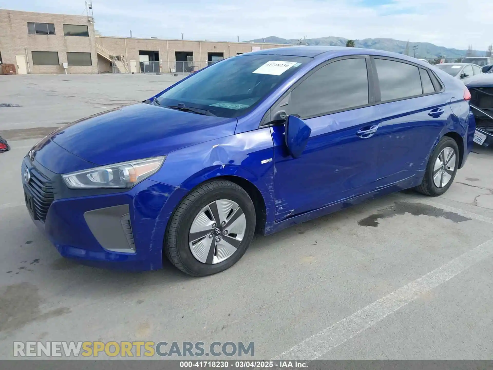2 Photograph of a damaged car KMHC65LC1KU178876 HYUNDAI IONIQ HYBRID 2019