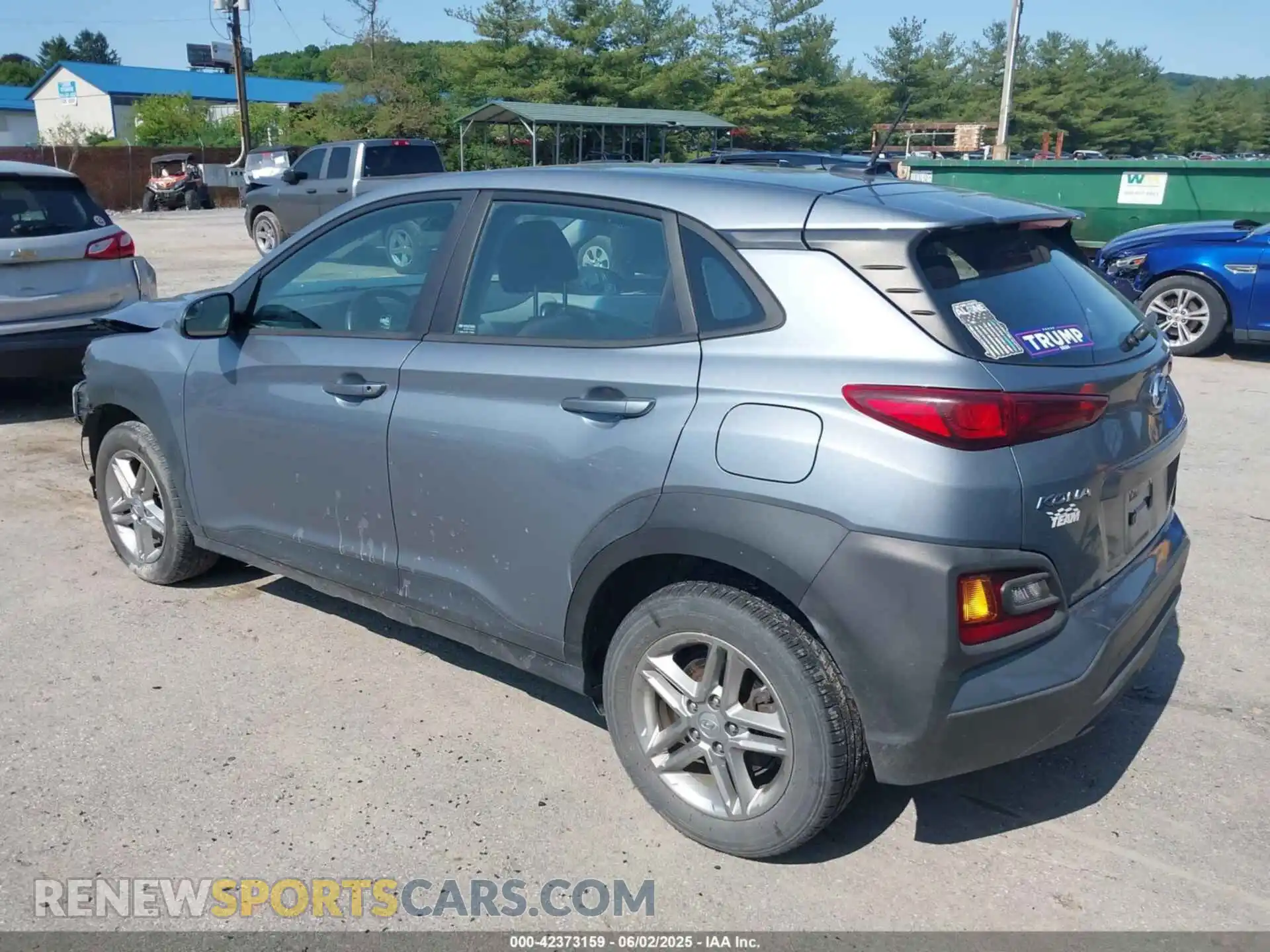 3 Photograph of a damaged car KM8K1CAA3MU675091 HYUNDAI KONA 2021