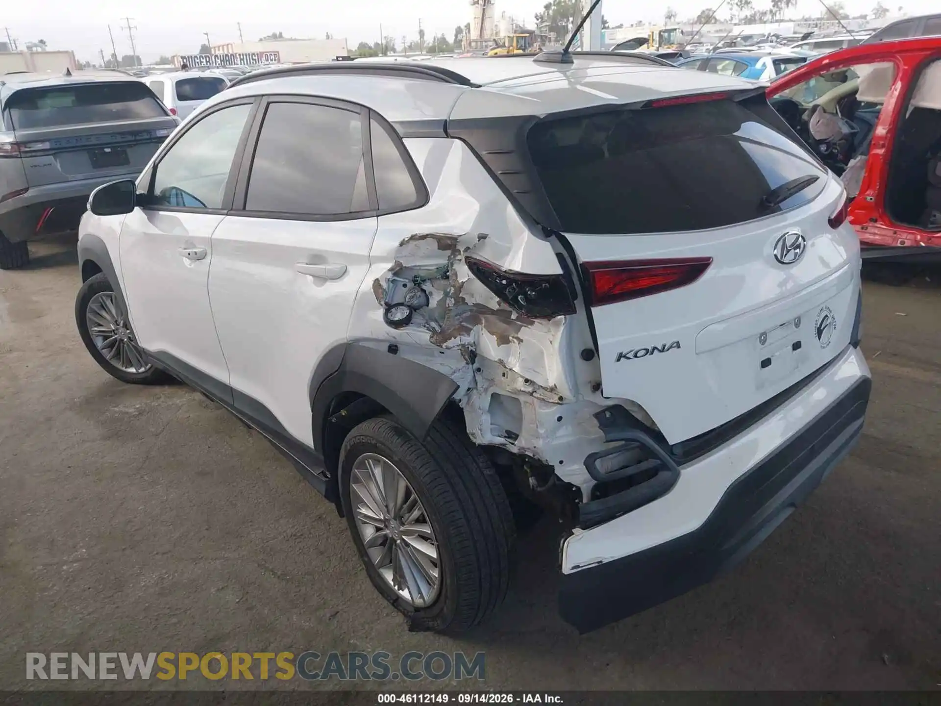 3 Фотография поврежденного автомобиля KM8K2CAAXMU716507 HYUNDAI KONA 2021