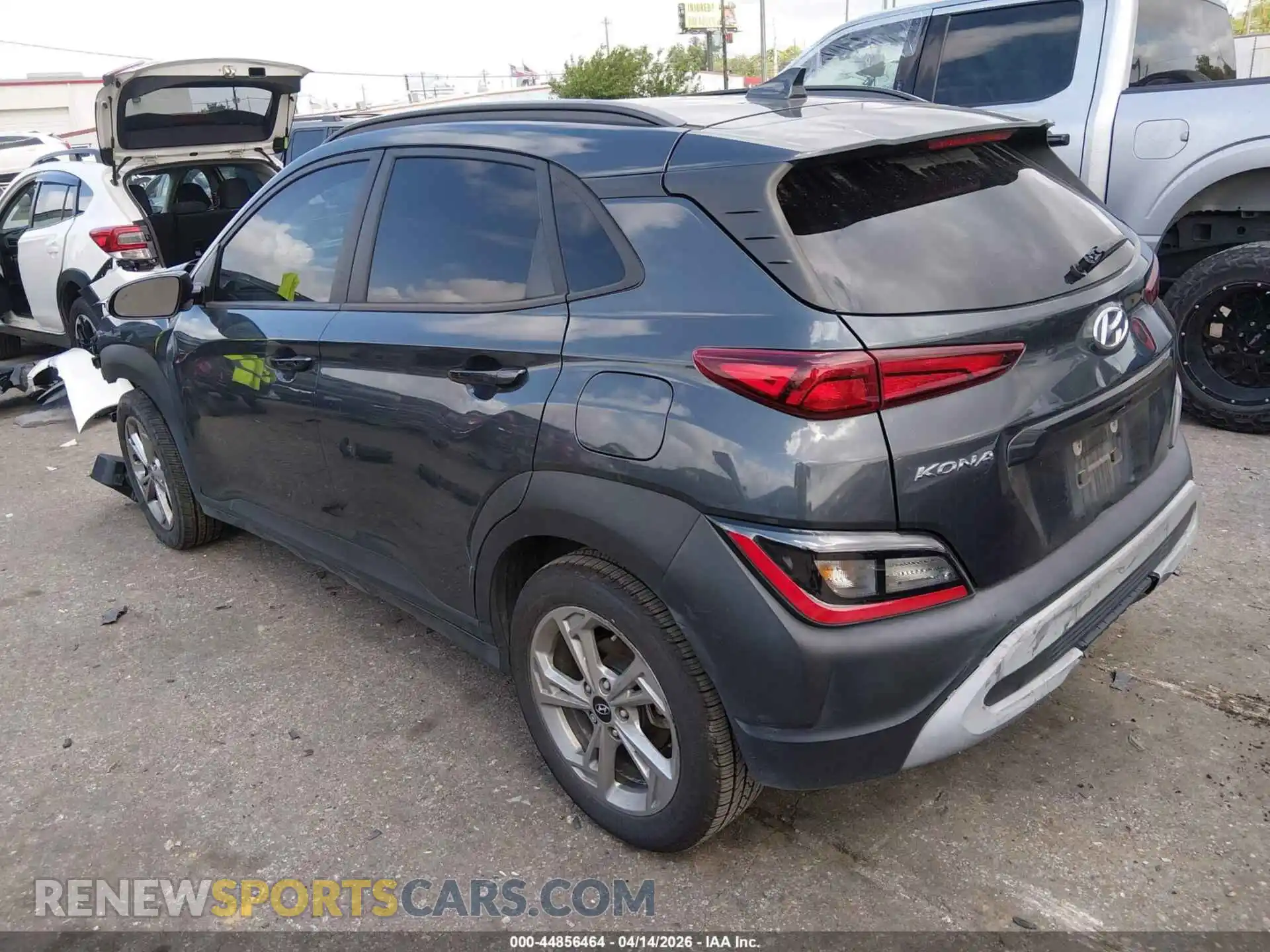 3 Photograph of a damaged car KM8K62AB3NU791056 HYUNDAI KONA 2022