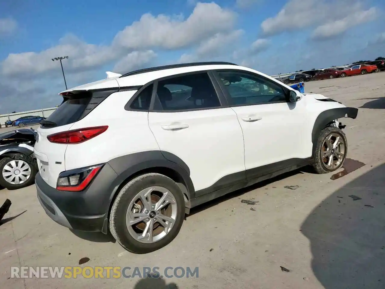 3 Photograph of a damaged car KM8K6CAB2NU846117 HYUNDAI KONA 2022