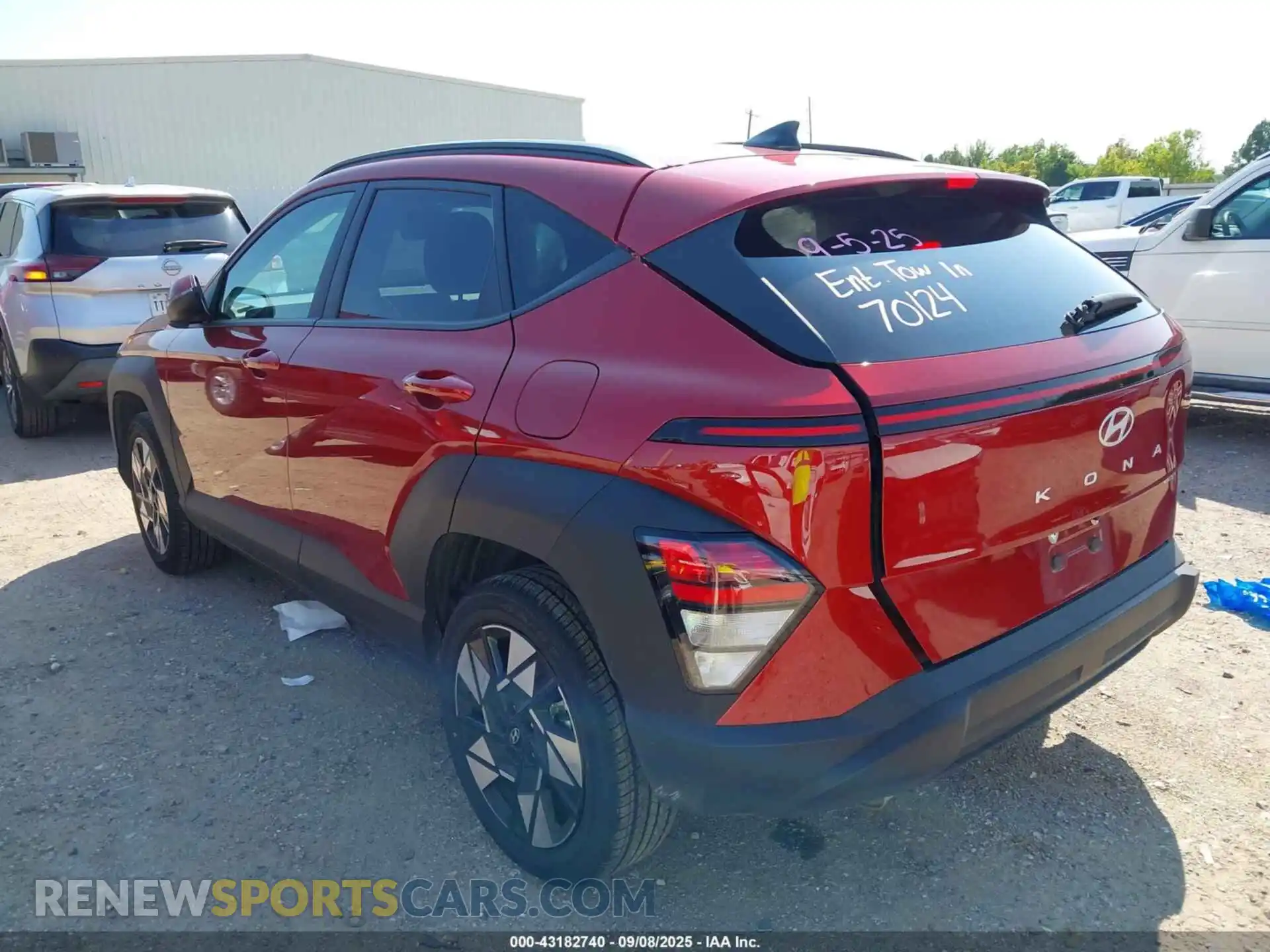 3 Фотография поврежденного автомобиля KM8HBCAB1SU195936 HYUNDAI KONA 2025