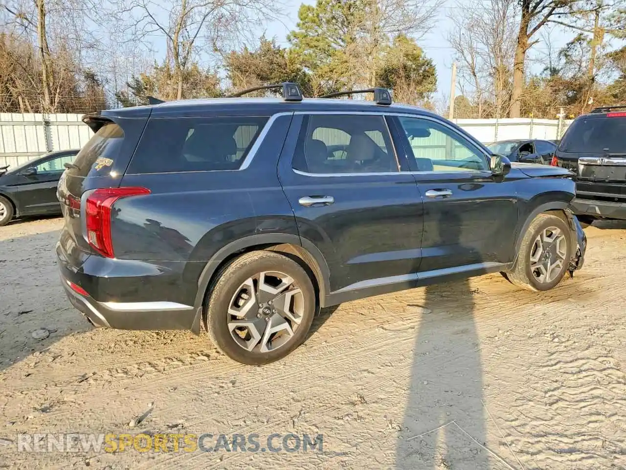 3 Photograph of a damaged car KM8R5DGE7PU584543 HYUNDAI PALISADE 2023
