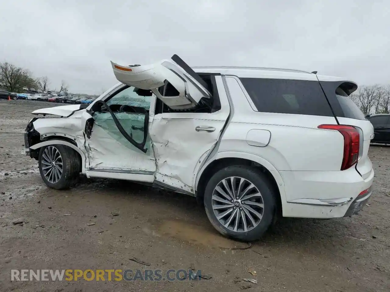 2 Photograph of a damaged car KM8R7DGE4PU584025 HYUNDAI PALISADE 2023