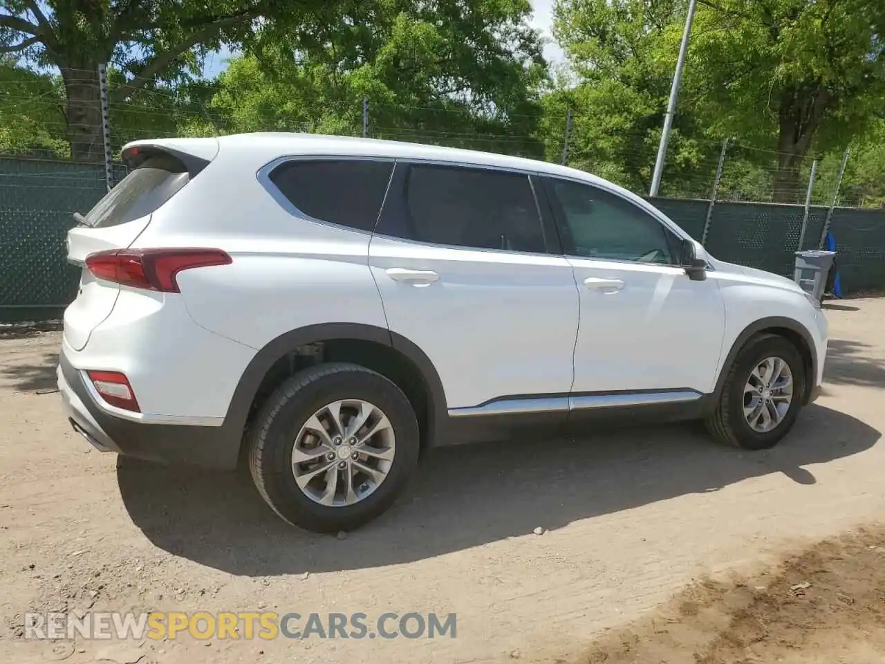 3 Photograph of a damaged car 5NMS23AD8KH025706 HYUNDAI SANTA FE 2019