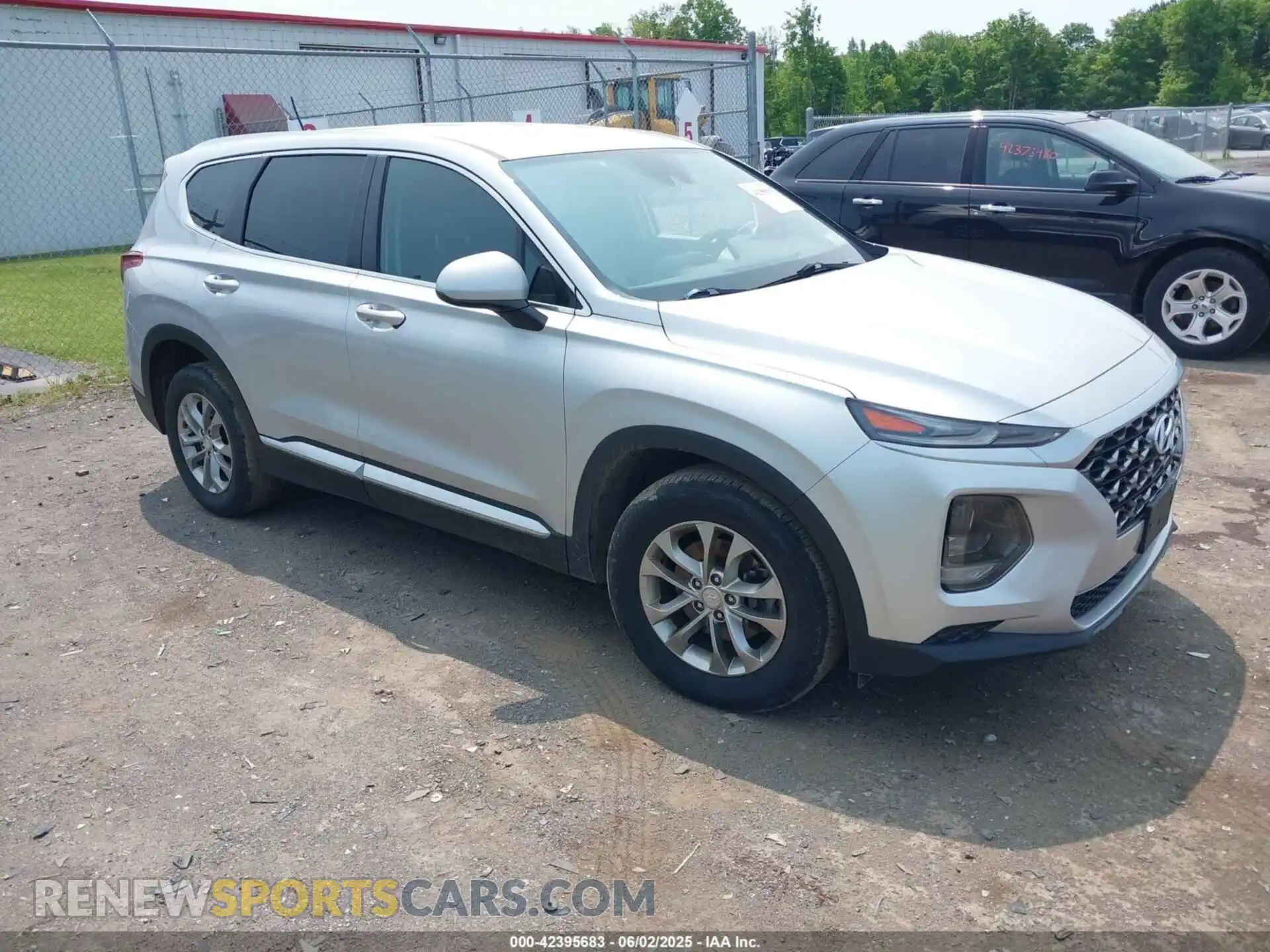 1 Photograph of a damaged car 5NMS2CAD2KH058961 HYUNDAI SANTA FE 2019