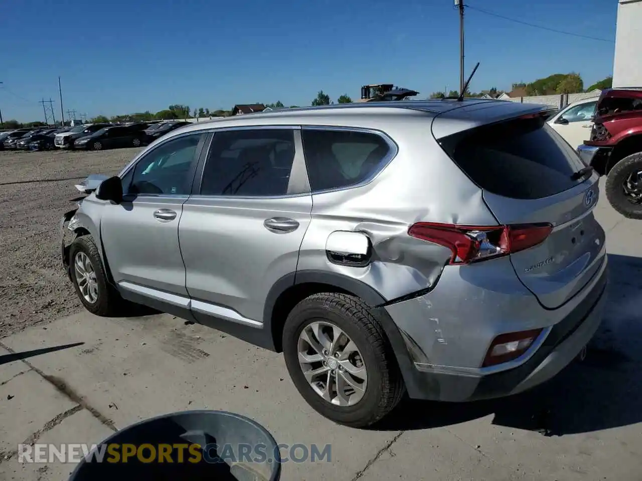 2 Photograph of a damaged car 5NMS2CAD1LH199165 HYUNDAI SANTA FE 2020
