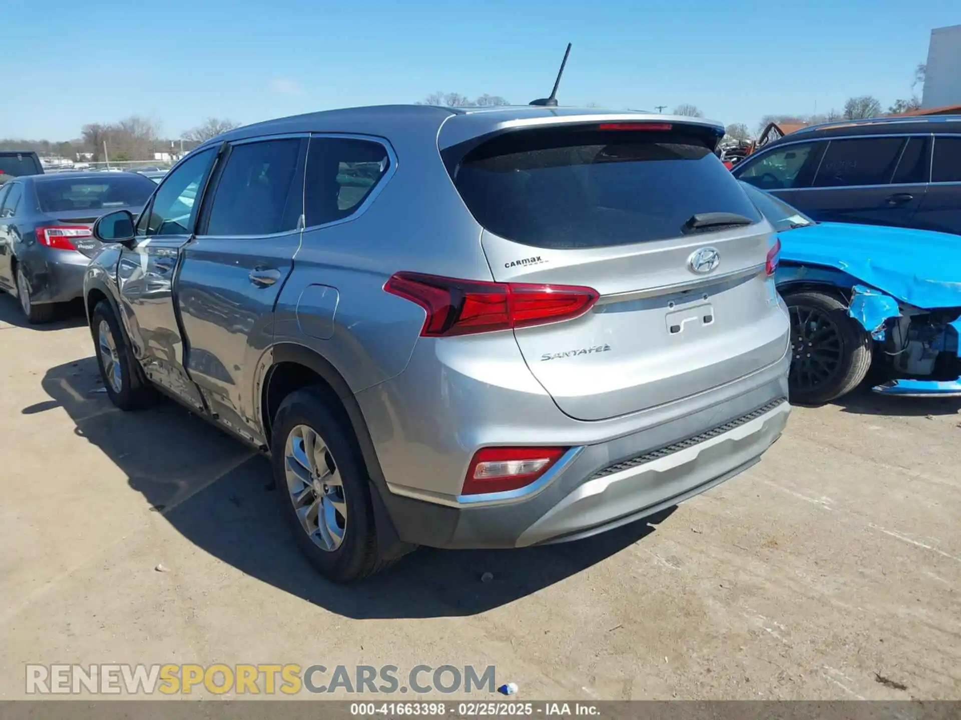 3 Photograph of a damaged car 5NMS2CAD2LH285861 HYUNDAI SANTA FE 2020